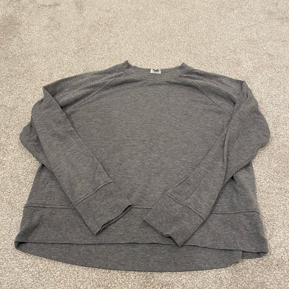 Super soft grey sweater. Size large